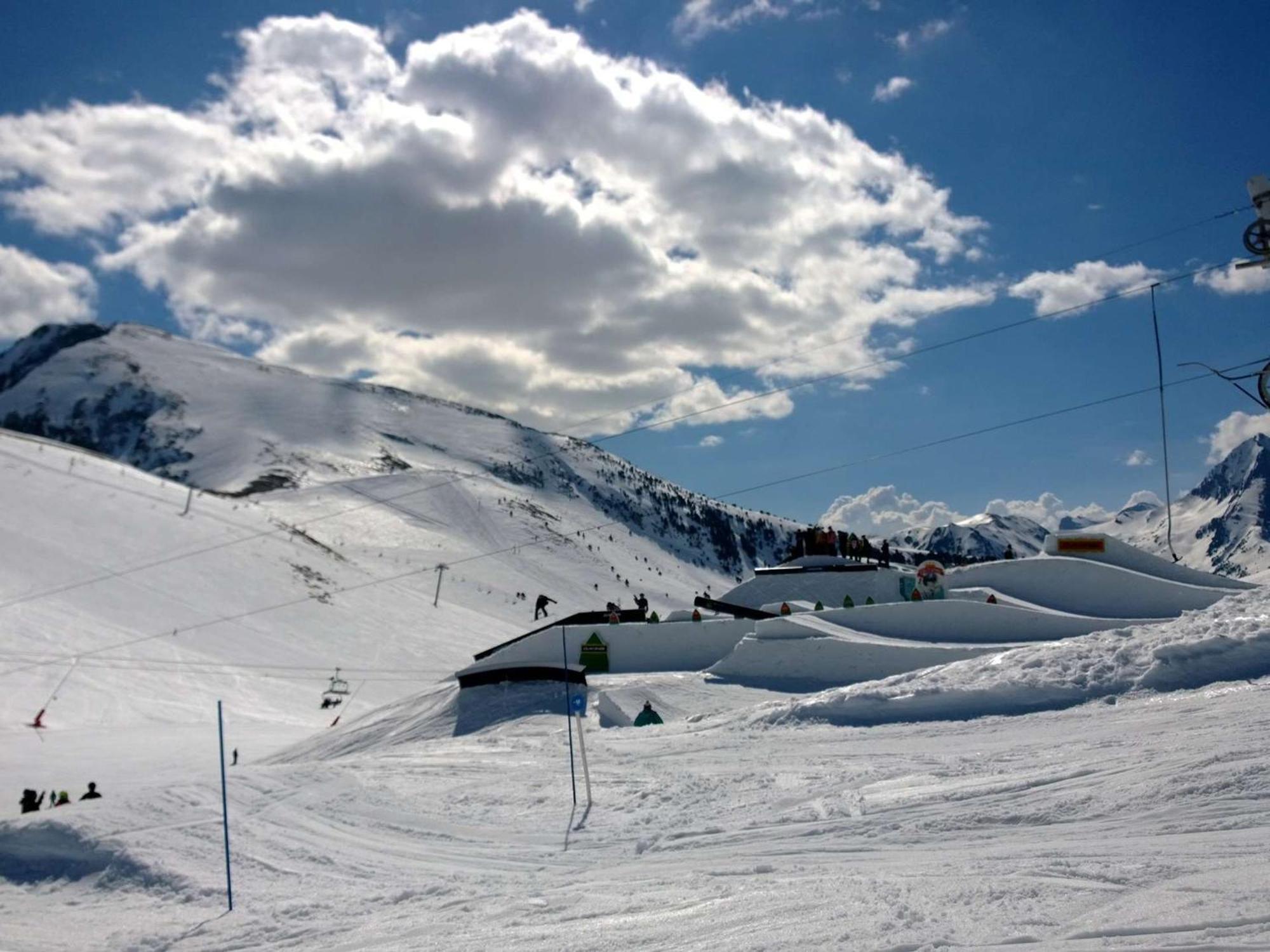 Charmant Studio Cabine 4 Pers. Avec Balcon, Proche Centre Et Thermes A Saint-Lary-Soulan - Fr-1-296-231 Exterior foto
